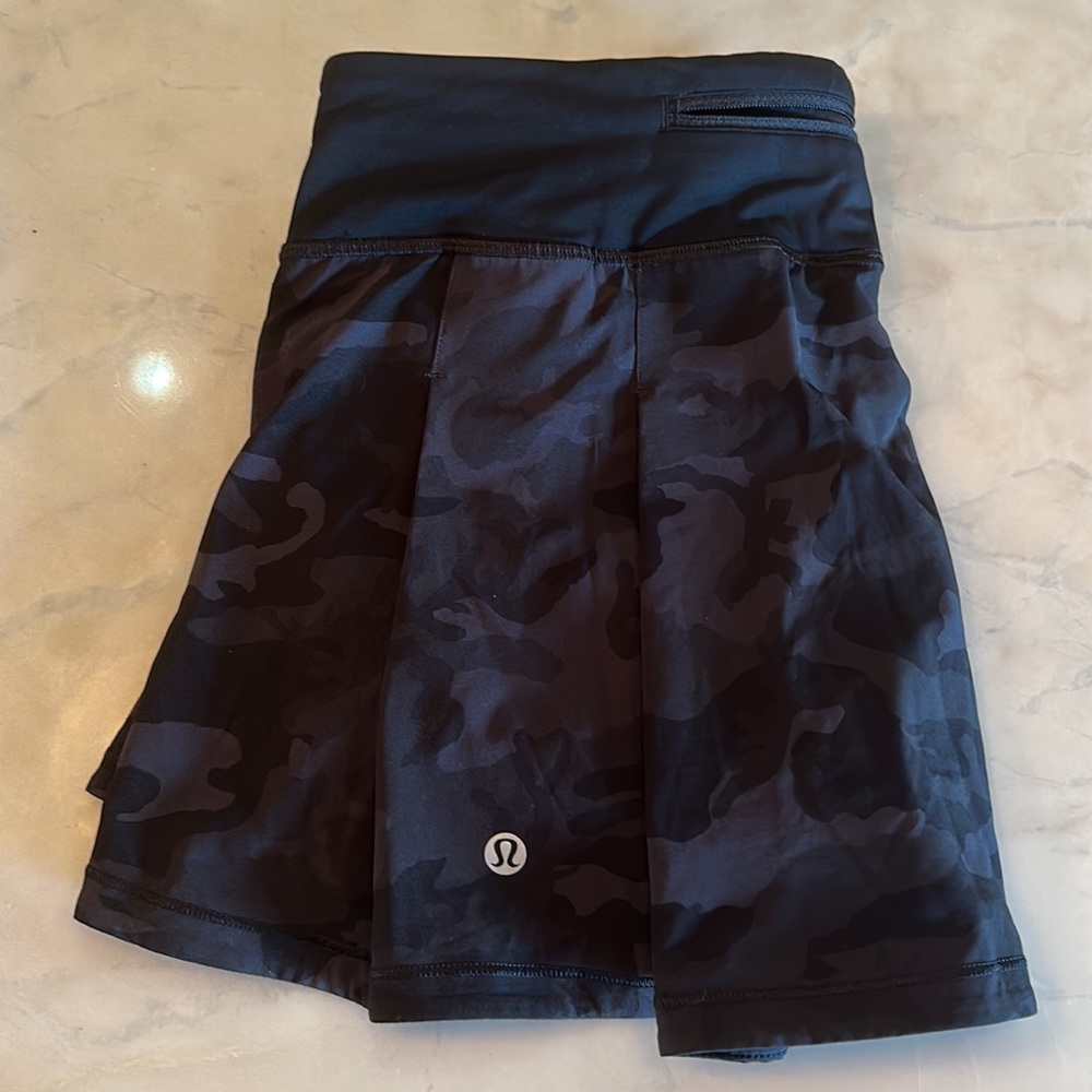 Lululemon Pace Rival Skirt 12” Camo Deep Coal size 6